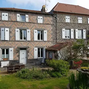  Maison d'hôtes Maison D'hotes Les Trefles
